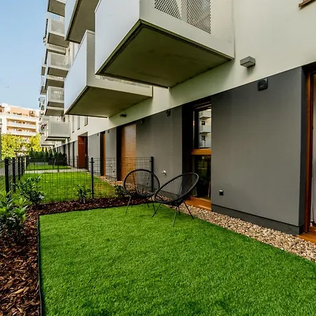 Posnania Comfort With Garden By Bookinghost Apartament *